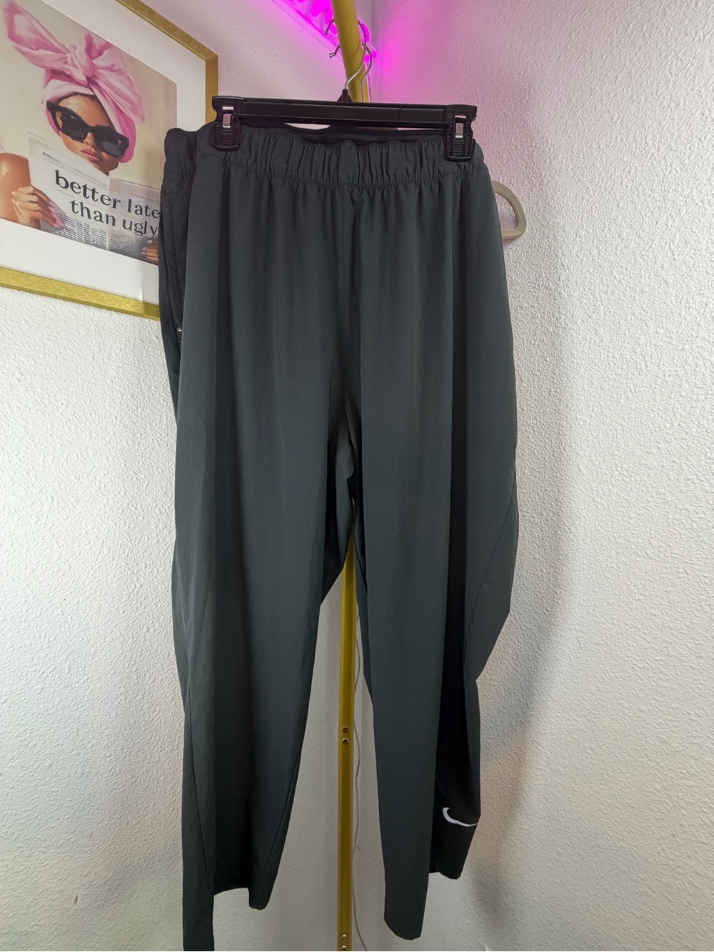 Nike Women’s Athletic Joggers XXL